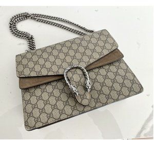 Gucci Dionysus GG Supreme Medium Shoulder Bag $2,980